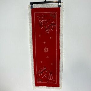 Vintage Handmade Red Holiday Embroidered Table Runner W Lace Trim Christmas